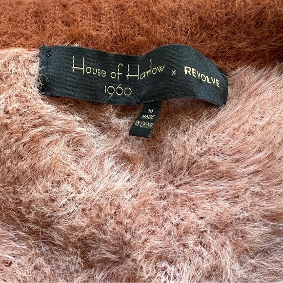 House of Harlow Deep V Nylon Sweater - Picture 5 of 7